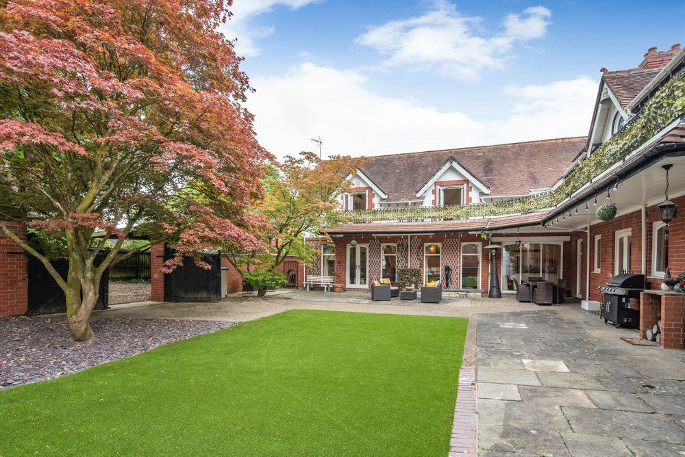 Court Farm, Saint Fagans, Cardiff, Wales, CF5 6DW