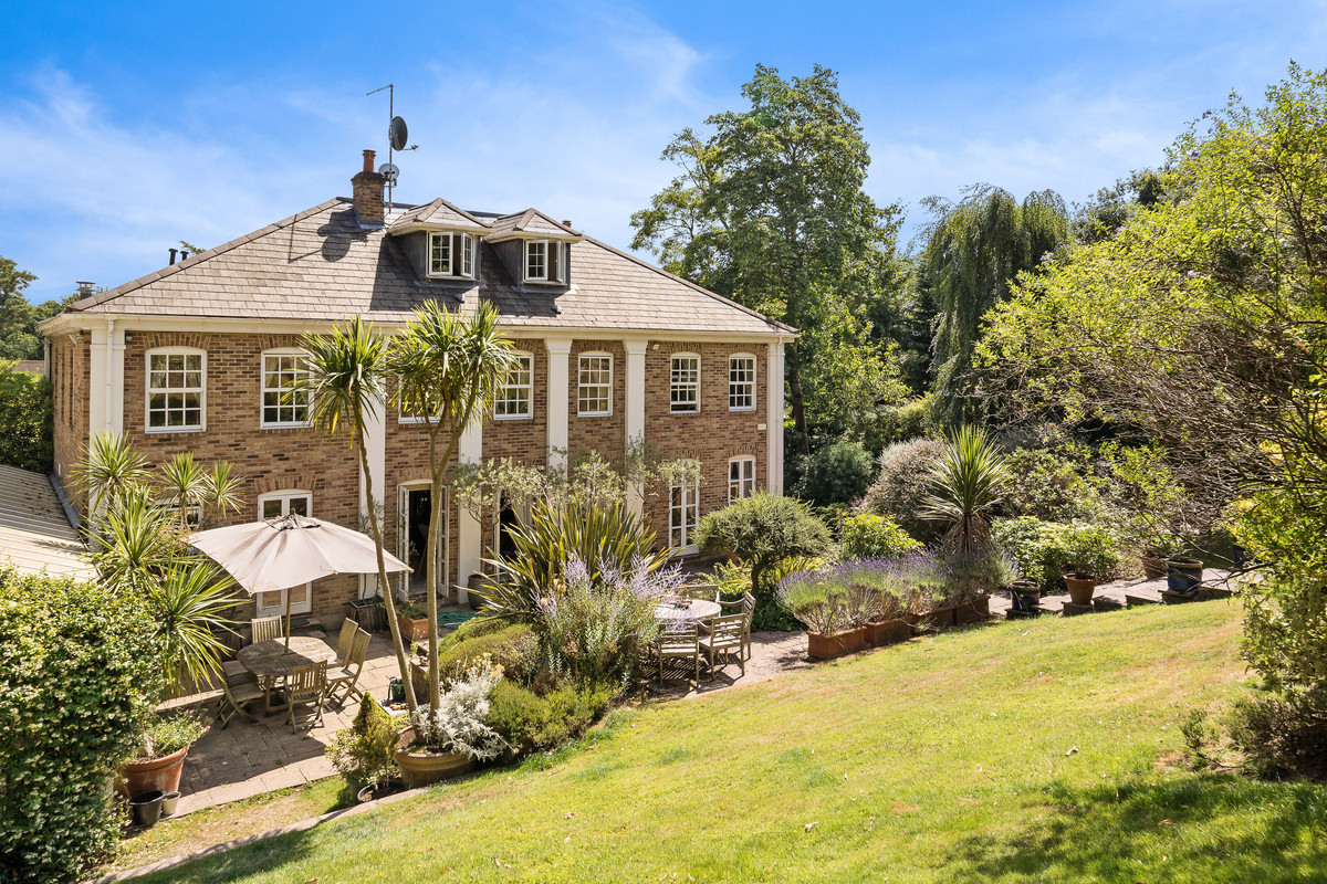 Detached House for sale with 6 bedrooms, Four Winds Park, St George's Hill Offers Over £3,475,000
