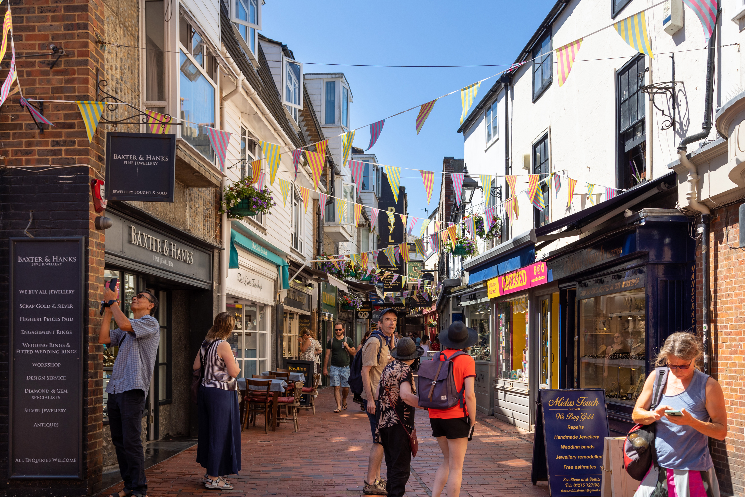 Shopping Lanes Brighton