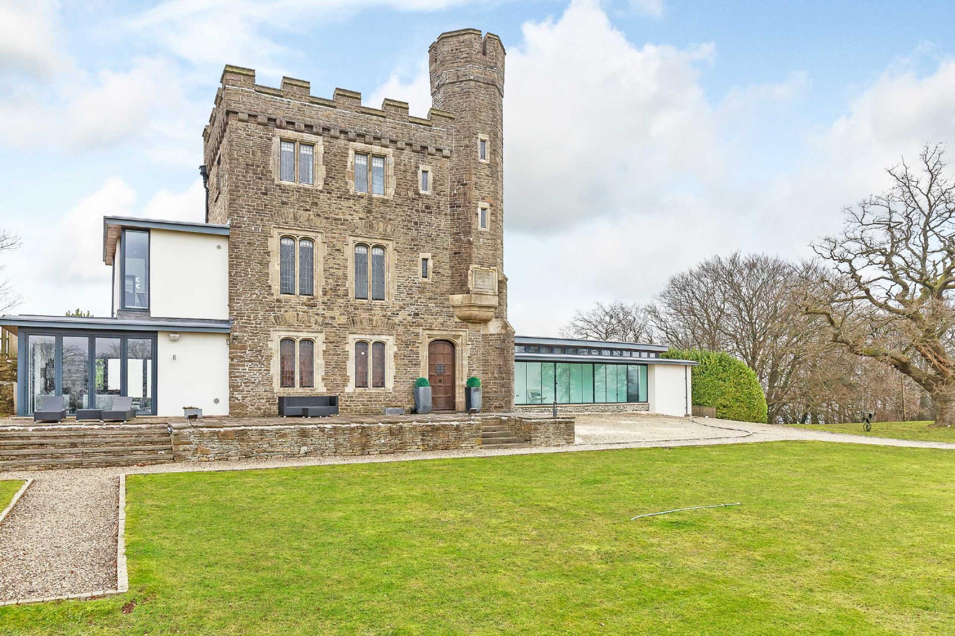 Top 10 country estates Fine & Country