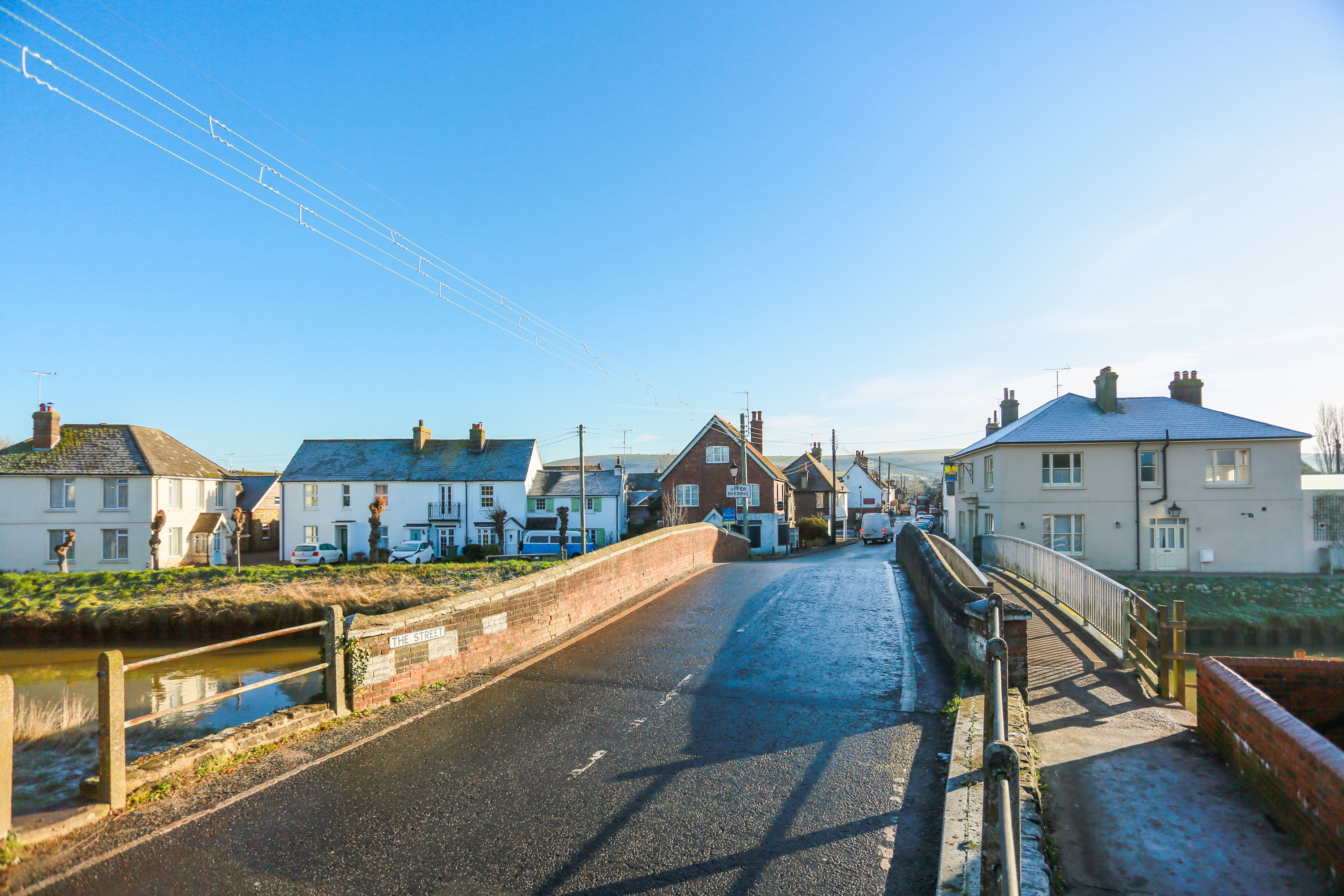 Property U Beeding & Bramber