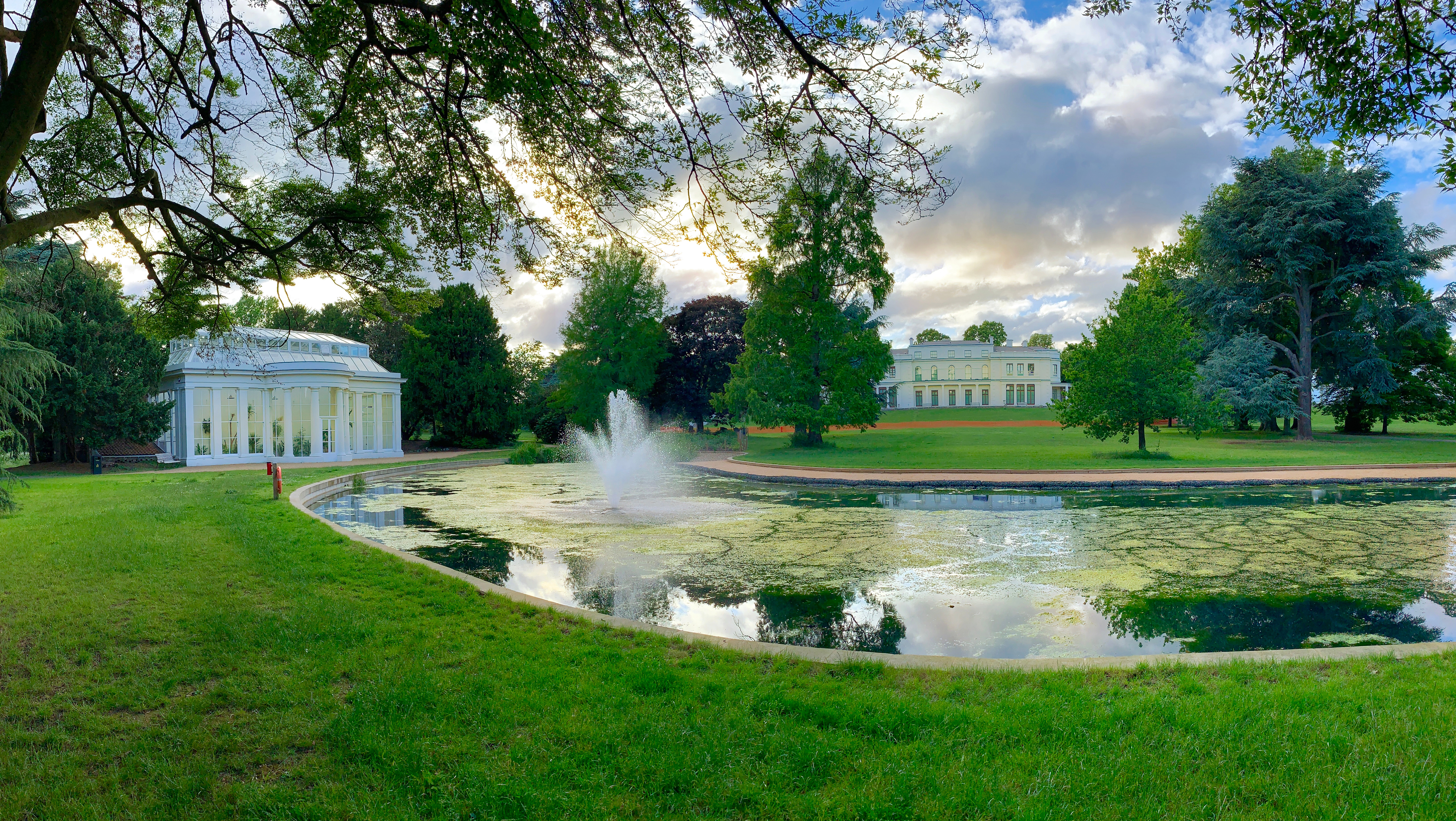 Gunnersbury Park