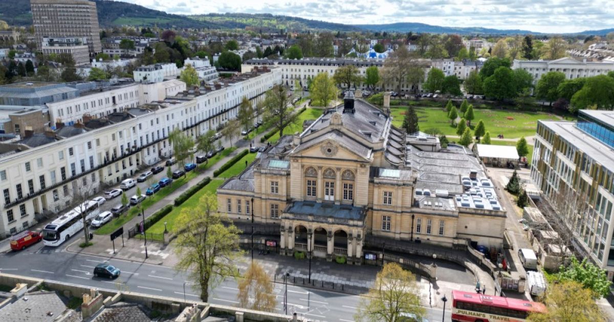 Simon Pont  Partner Agent