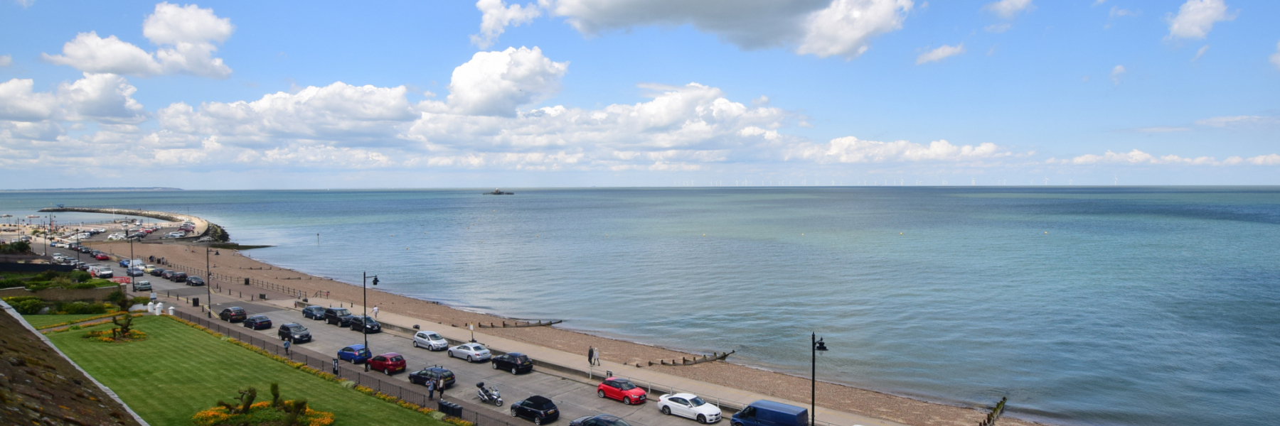 901dcxkr views to front for kent house 23 central parade