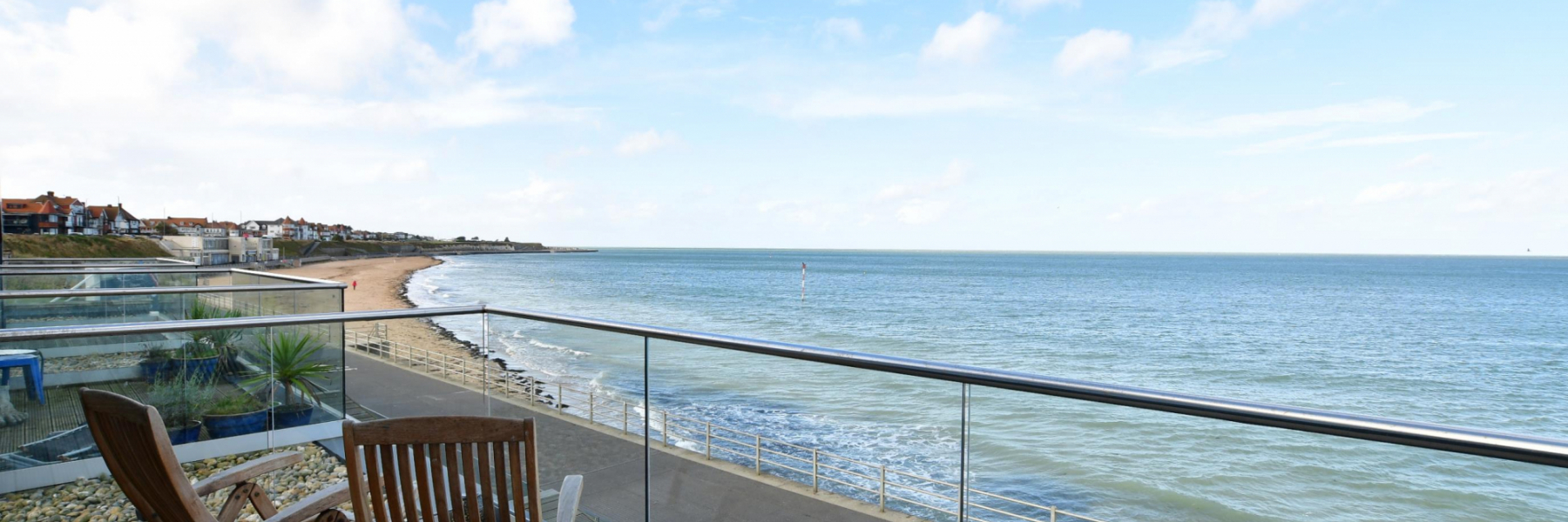 901f28fo balcony for 3 seabathing terrace sea bathing terrace