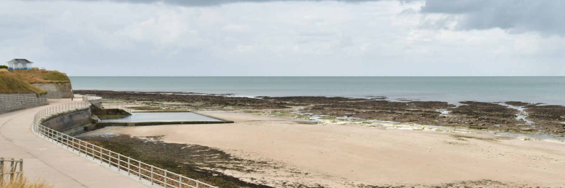 901fnl3i surrounding area for 73 westgate bay avenue