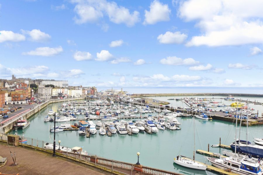 Broadstairs Area Guide Fine & Country