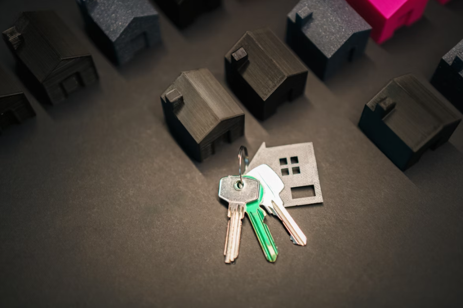 Selling Homes During Downturns: Strategic Tips