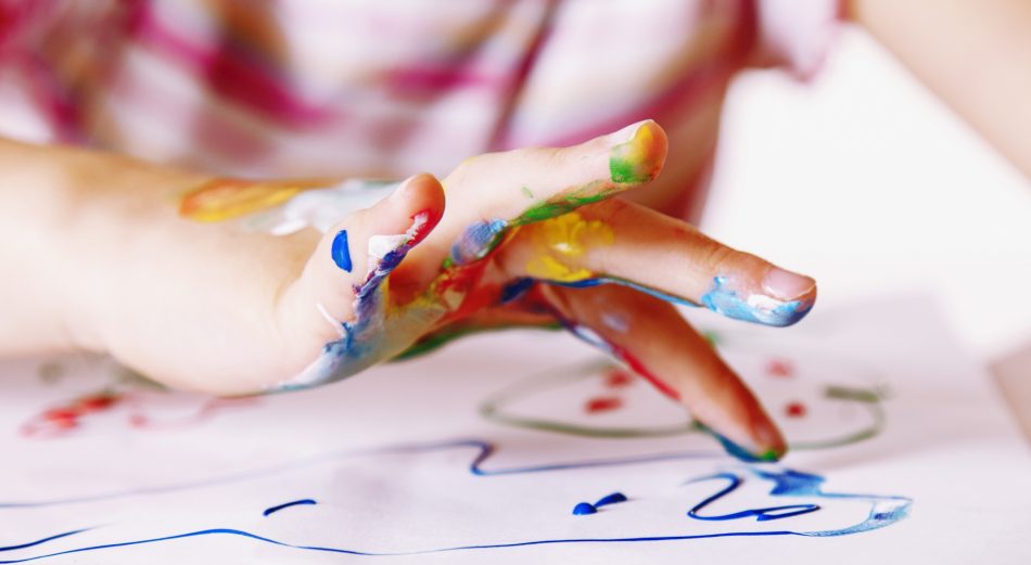 Tips to keep children entertained at home