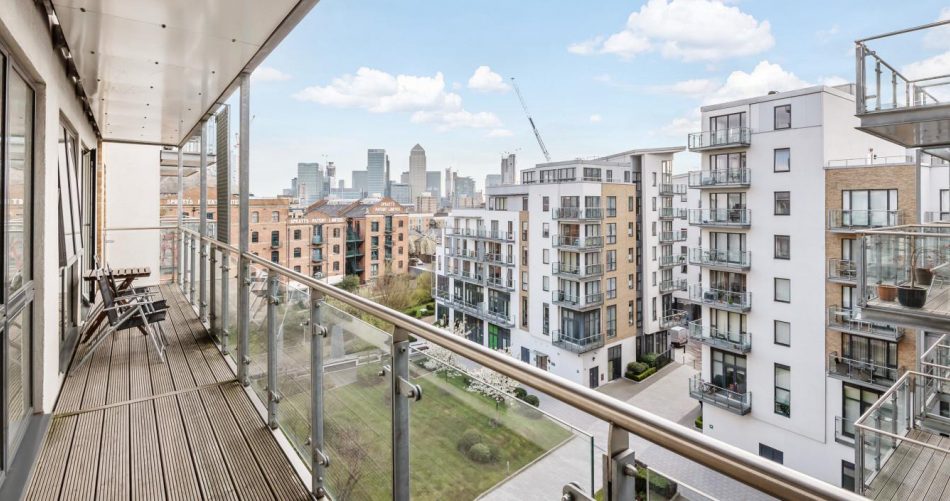 City Living - Focus on Bow