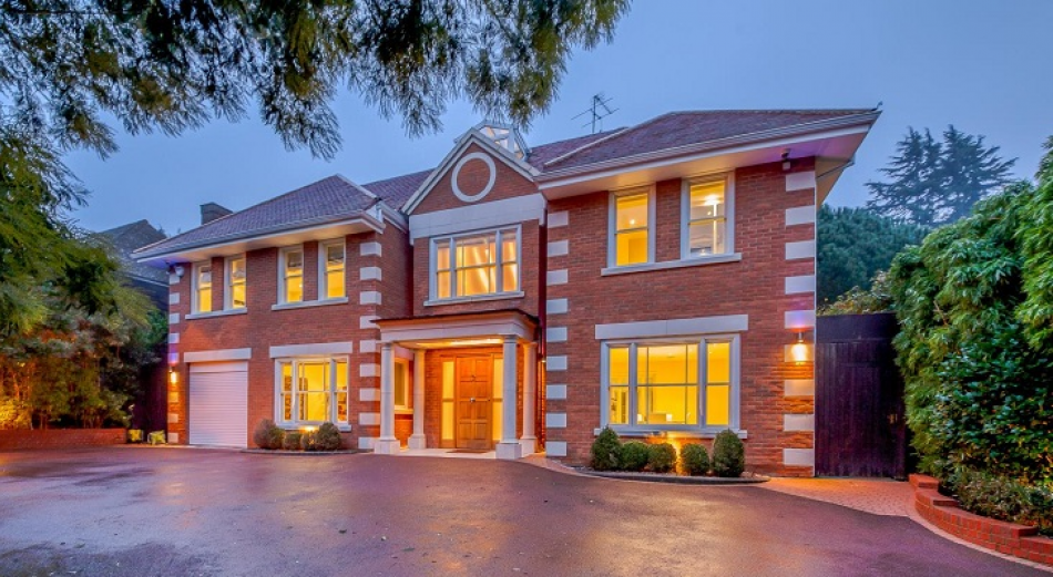 Weighed-In, Weighed-In: 10 Properties Close to a Racecourse