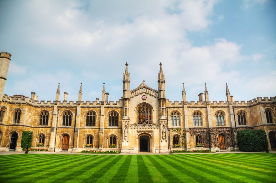 A mini guide to Cambridge: What to see, do and where to buy