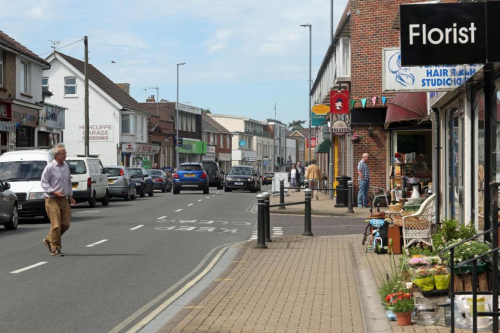 Highcliffe High Street
