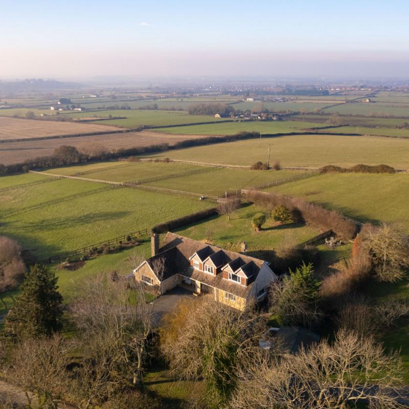 Detached House for sale with 5 bedrooms, Manor Lane, Bredons Norton