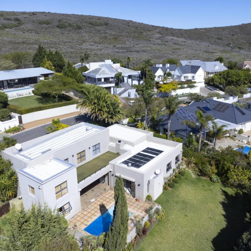 House for sale with 4 bedrooms, Welgedacht, Bellville Fine & Country