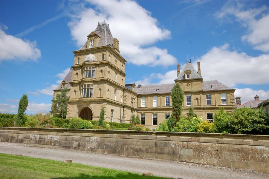 Apartment for sale with 2 bedrooms, Wynnstay Hall Estate Fine & Country