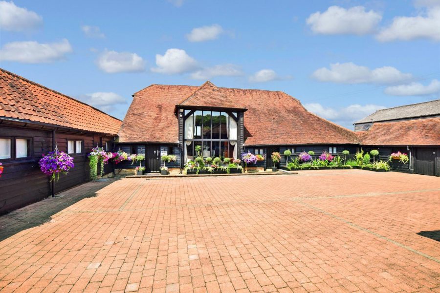 Barn Conversion for sale with 5 bedrooms, Theydon Mount, Epping Fine
