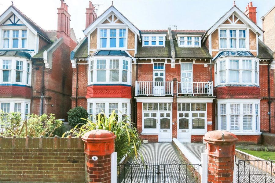 Flat for sale with 2 bedrooms, New Church Road, Hove Fine & Country