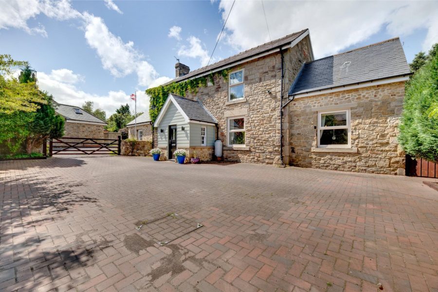 House for sale with 5 bedrooms, Manor Road, Medomsley Fine & Country