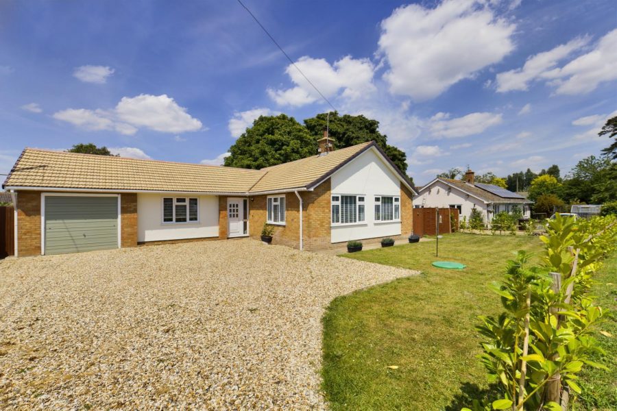 Detached Bungalow for sale with 3 bedrooms, Troston, Bury St Edmunds