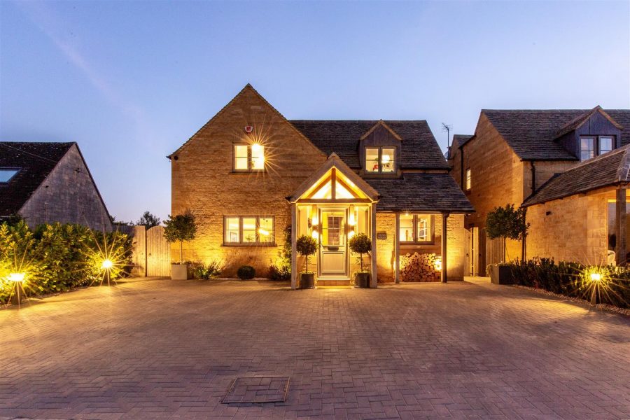 House for sale with 4 bedrooms, Upper Rissington, Cheltenham Fine