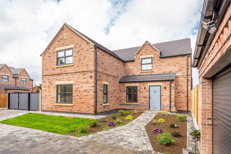 Detached House for sale with 4 bedrooms, 59 Whiphill Lane, Armthorpe