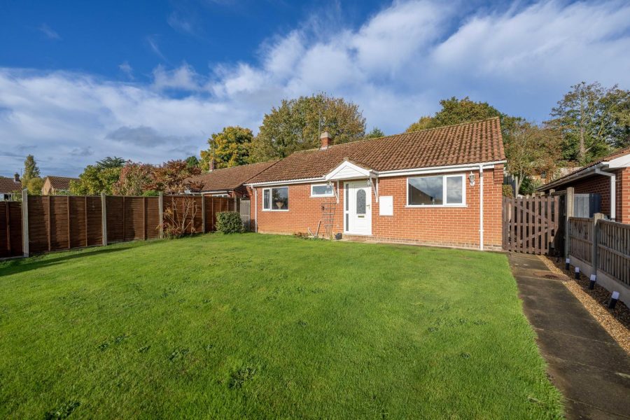 Detached Bungalow for sale with 3 bedrooms, Kings Croft, Dersingham