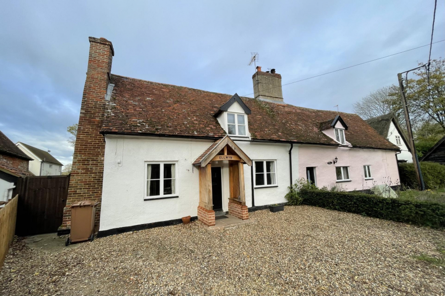 Cottage for sale with 3 bedrooms, The Street, Hunston Fine & Country