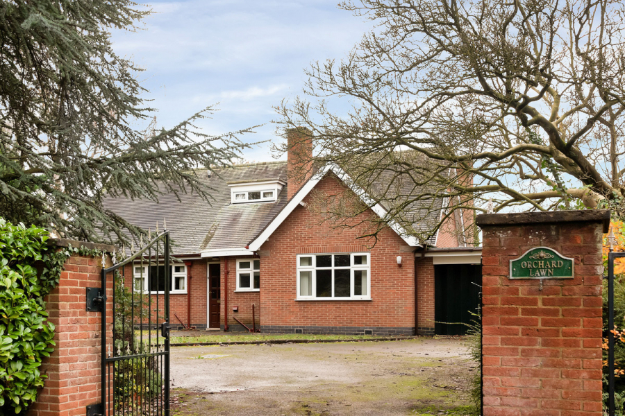 Detached Bungalow for sale with 3 bedrooms, Old Melton Road, Normanton