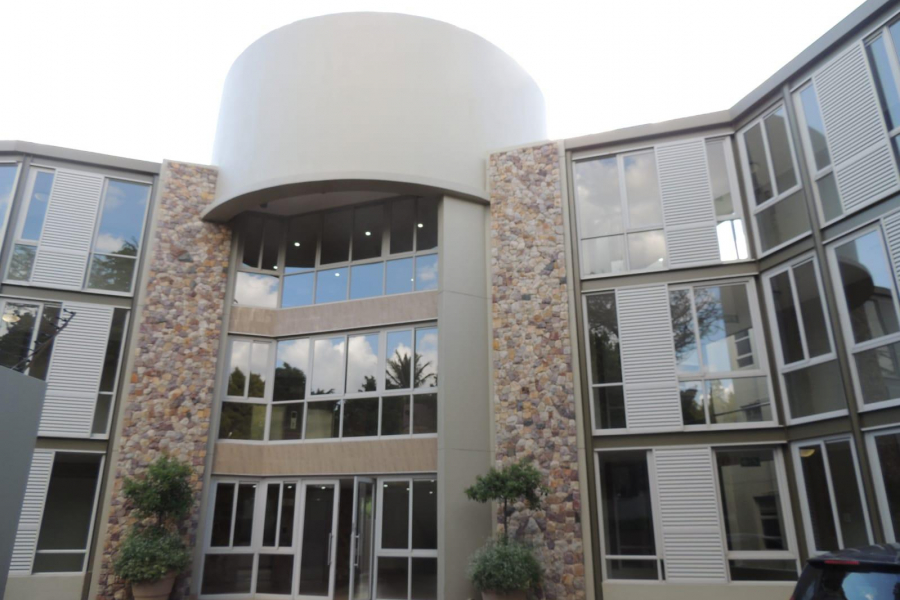 Apartment to rent with 3 bedrooms, Brooklyn, Pretoria Fine & Country