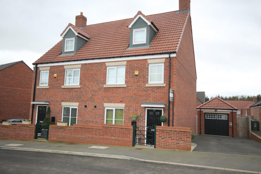 House to rent with 4 bedrooms, Buttercup Avenue, Wynyard Park Fine