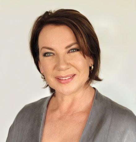 Karin Schwim